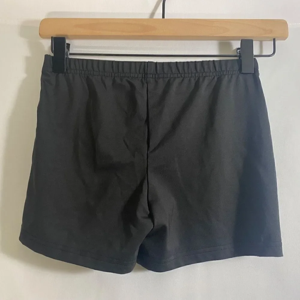 Danskin Now Girl's bike shorts size: Large and Danskin Girl matching top